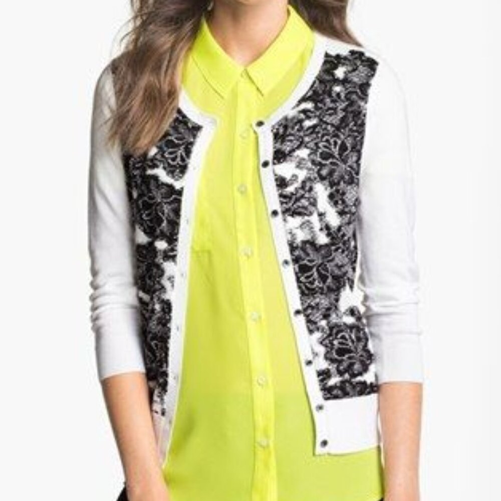 Halogen 3/4 Sleeve Cardigan Sweater White with Black Floral Print